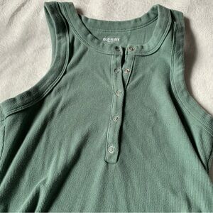Old Navy Green Maternity Sleeveless Top Size Medium